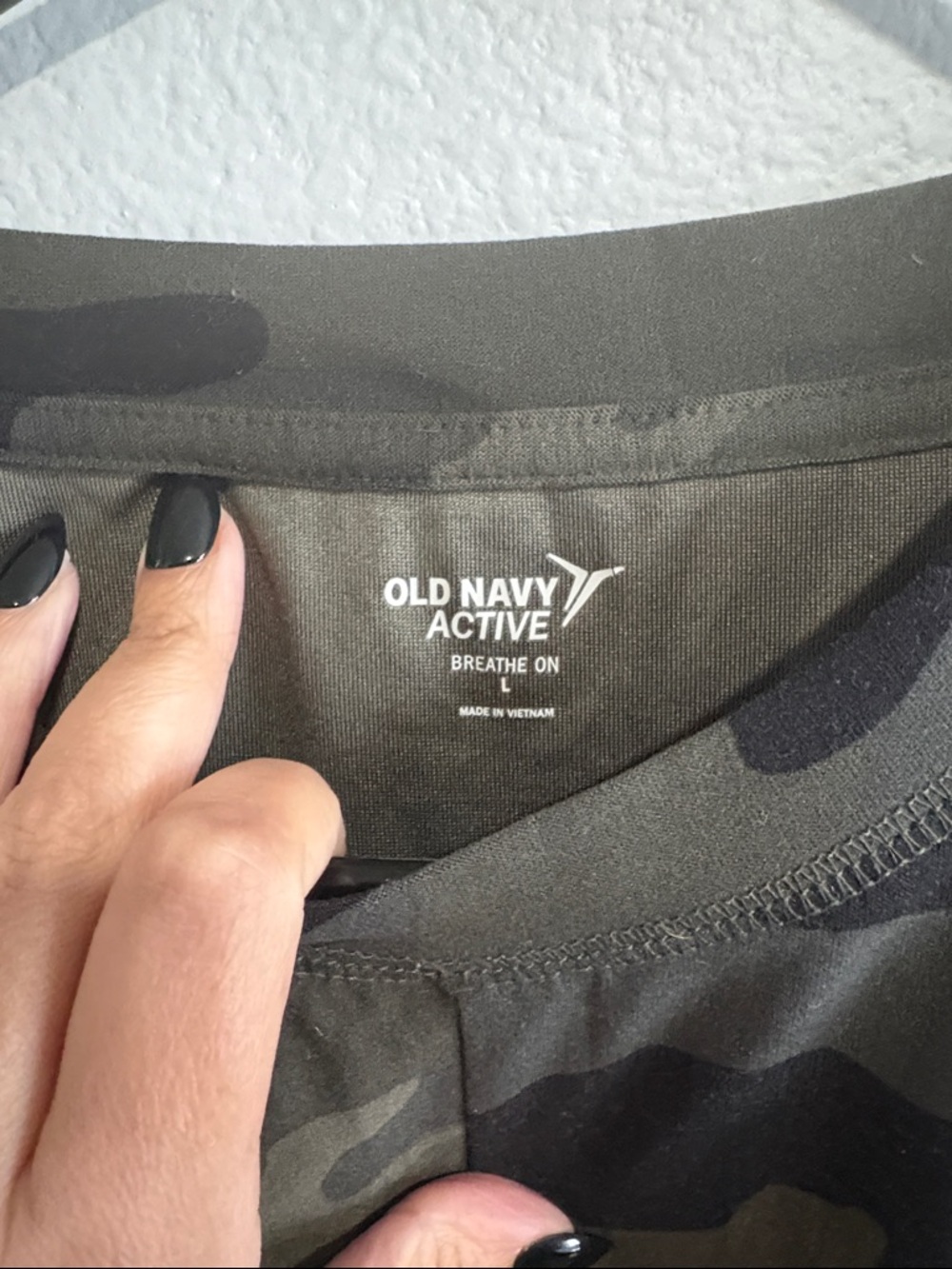Old Navy Olive Green and Black Camo Long-Sleeve Twist-Front Top - Picture 2 of 2